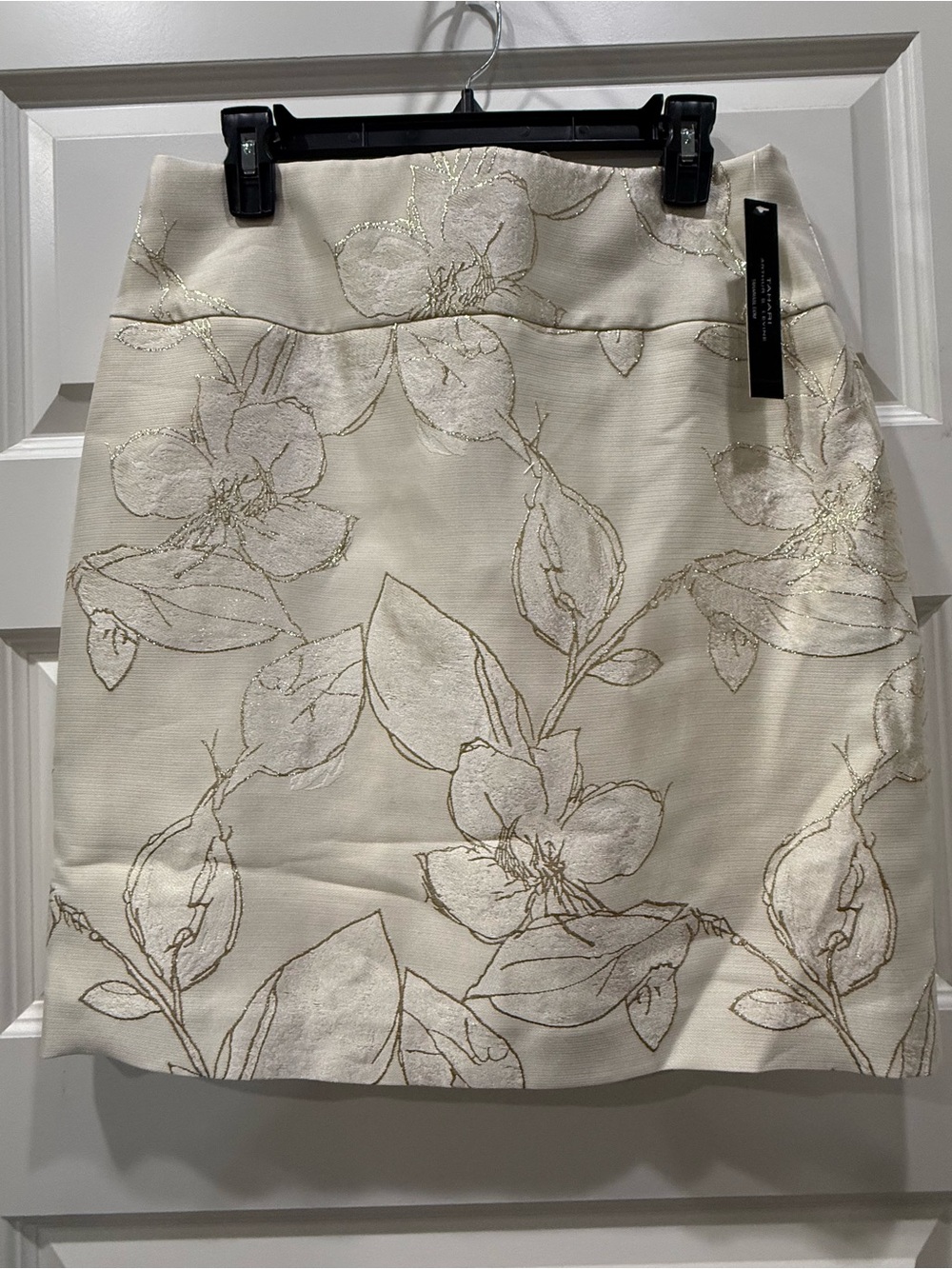 Women's Tahari ASL Gold Neutral Flora Jacquard Skirt New With Tags, Size 8